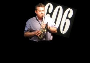 Dan Reinstein playing the saxophone at the 606 Jazz Club in London