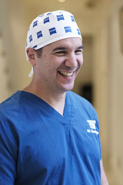 Best eye surgeon image