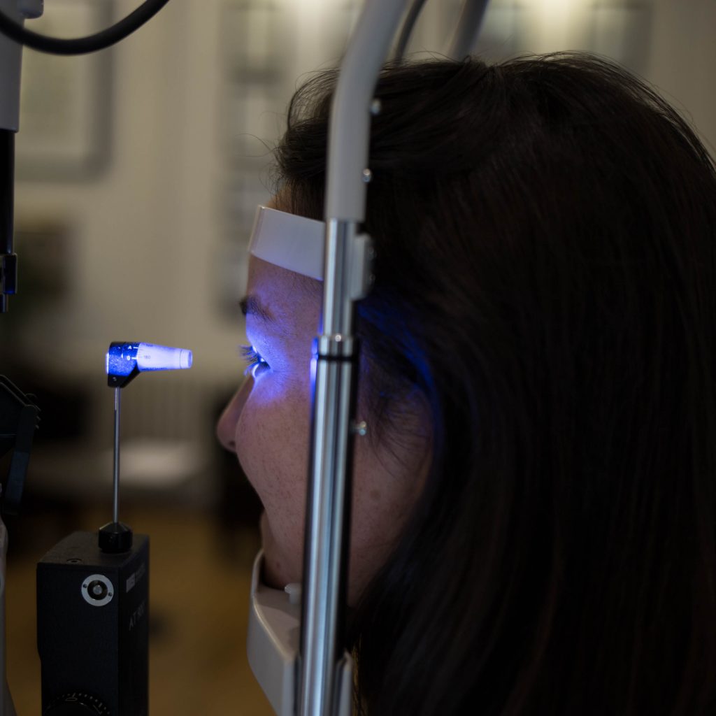 screening patient for laser eye surgery