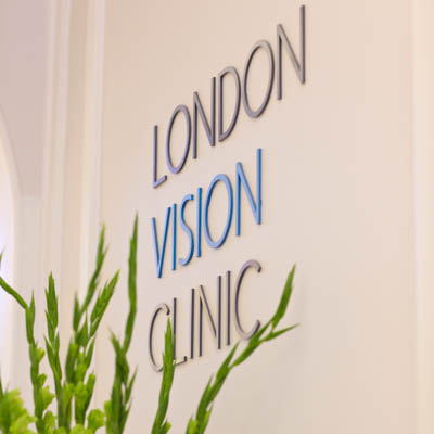 London Vision Clinic sign